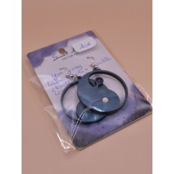 Boucle Yin et yang + pierres